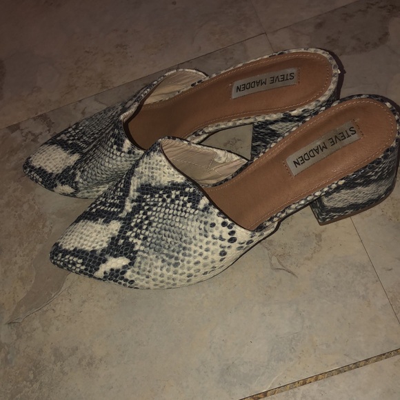 Prwnd Steve Madden black and beige leather snake print clogs slip on sz10 - Picture 7 of 11